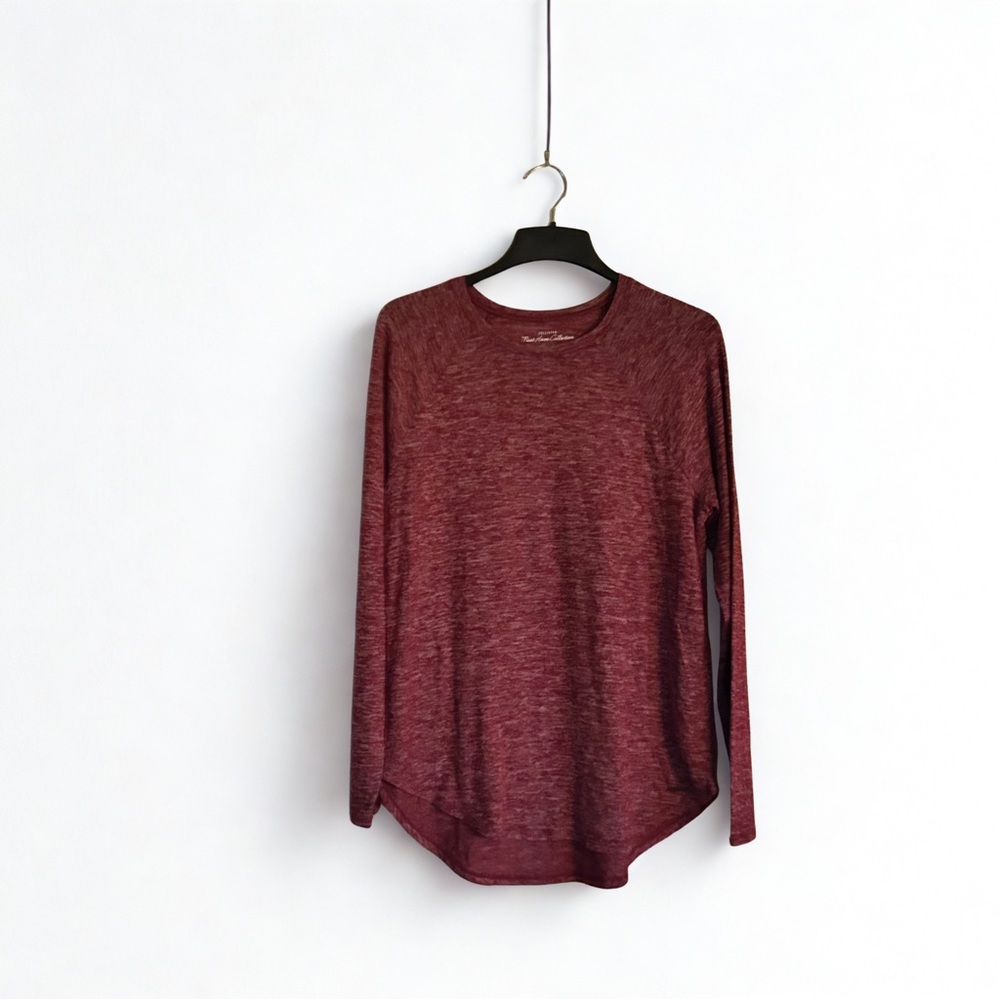 Hollister Must-Have Collection Long Sleeve Top Burgundy Size Large EUC